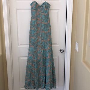 Beautiful strapless formal dress